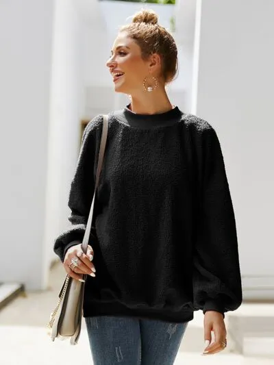 TEEK - Mock Neck Helma Hem Sweatshirt