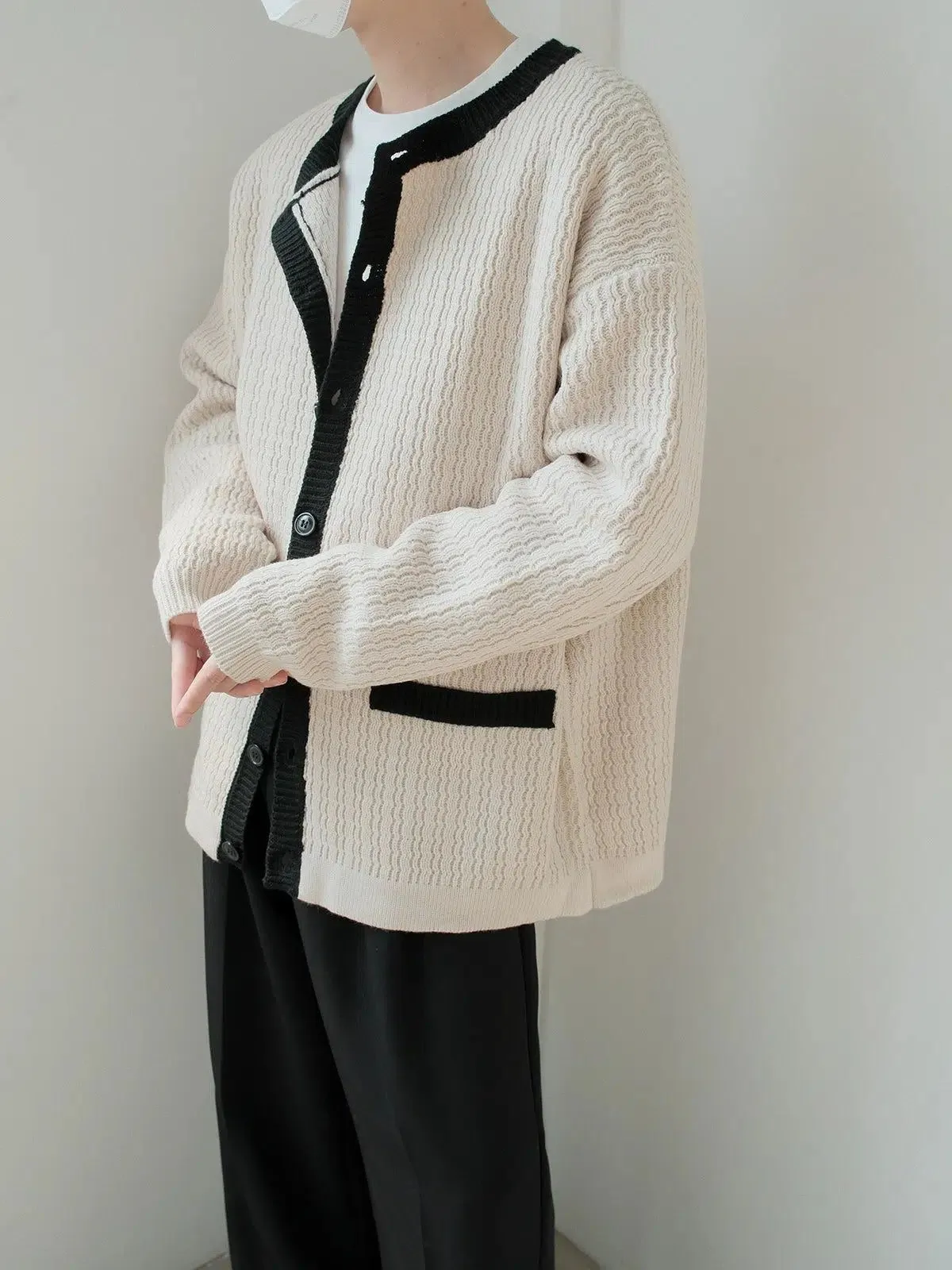 Zhou Patterned and Buttoned Knit Cardigan